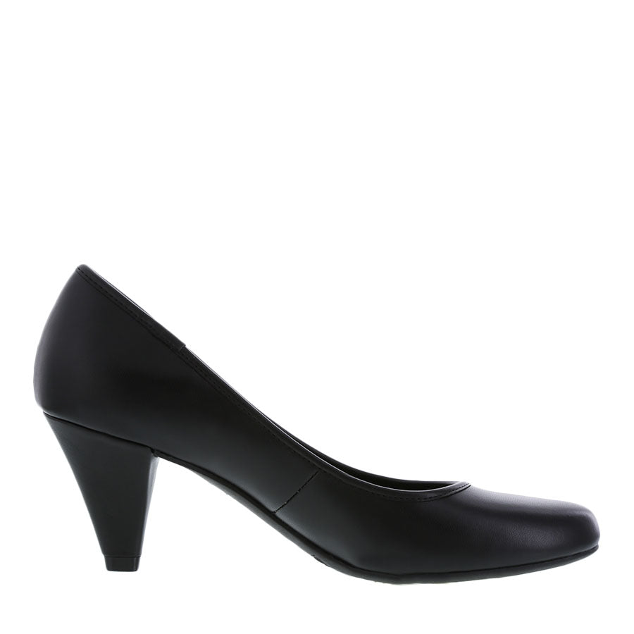 Women's Almond Toe Pump