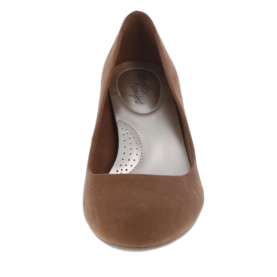 Women's Round Toe Pump
