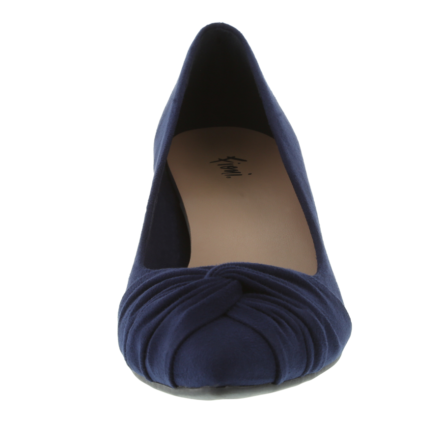 Women's Lucy Pleat Pump